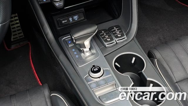 Genesis G70 2.0T Elite 2019 — фото 9