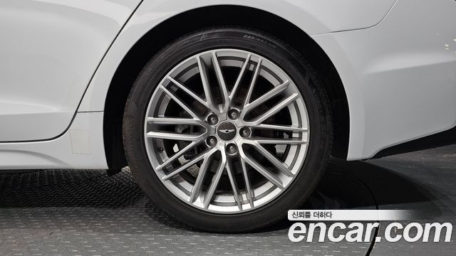 Genesis G70 2.0T Elite 2019 — фото 21