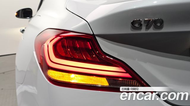 Genesis G70 2.0T Elite 2019 — фото 23