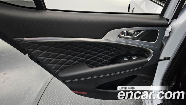 Genesis G70 2.0T Elite 2019 — фото 25