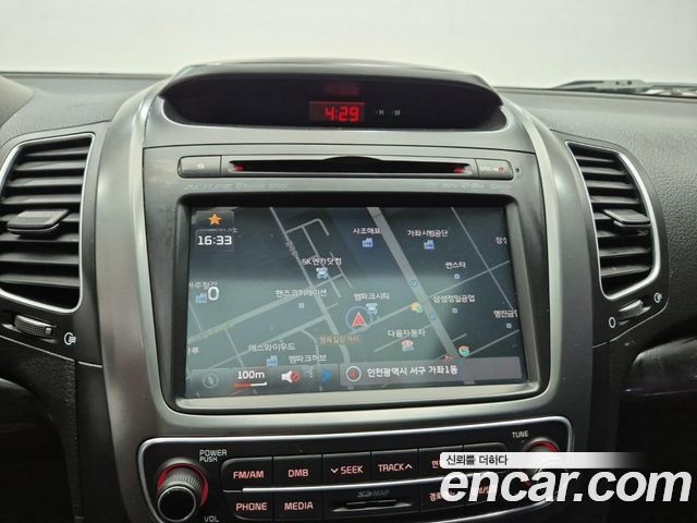 Kia Sorento R Diesel 2.2 4WD Limited 2013 — фото 18