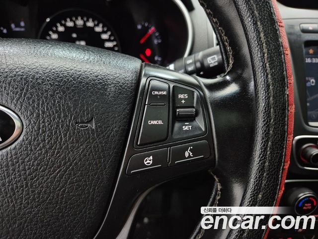 Kia Sorento R Diesel 2.2 4WD Limited 2013 — фото 20