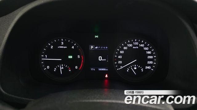 Hyundai Tucson Diesel 1.7 2WD Smart 2018 — фото 8