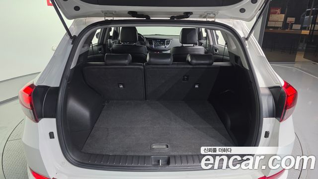 Hyundai Tucson Diesel 1.7 2WD Smart 2018 — фото 20