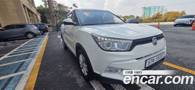 KG Mobility (SsangYong) Tivoli VX 2WD 2015 — фото 15