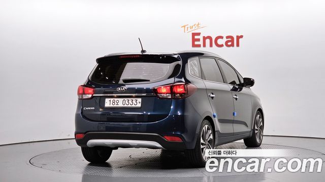 Kia Carens 2.0 LPI Prestige 2017 — фото 2
