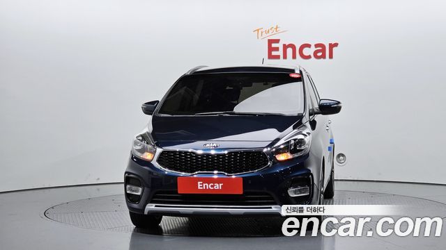 Kia Carens 2.0 LPI Prestige 2017 — фото 3