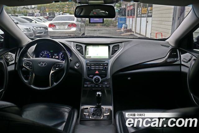 Hyundai Grandeur (HG) HG300 Exclusive 2014 — фото 16