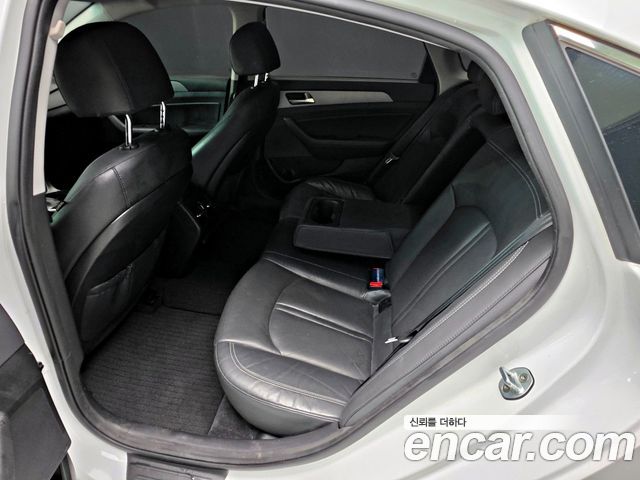 Hyundai Sonata New Rise LPI Modern 2018 — фото 15