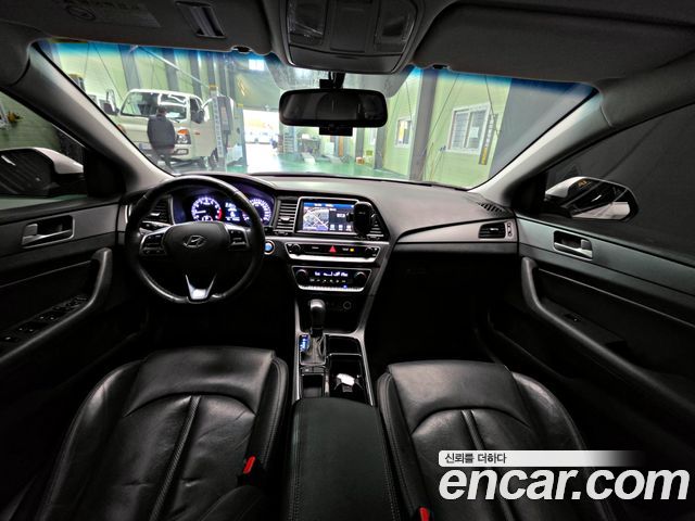 Hyundai Sonata New Rise LPI Modern 2018 — фото 17