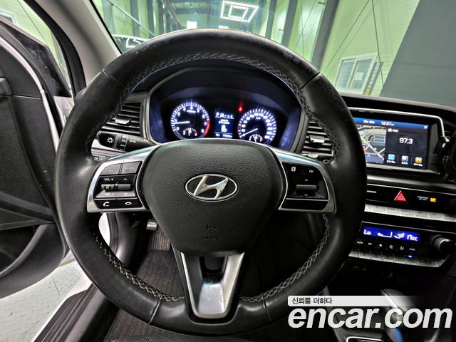 Hyundai Sonata New Rise LPI Modern 2018 — фото 18