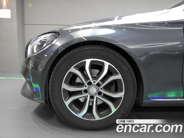 Mercedes-Benz C-Class (W205) C220 d Avantgarde 2016 — фото 5