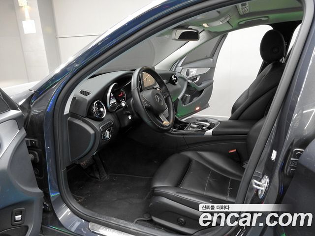 Mercedes-Benz C-Class (W205) C220 d Avantgarde 2016 — фото 10