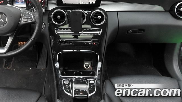 Mercedes-Benz C-Class (W205) C220 d Avantgarde 2016 — фото 18