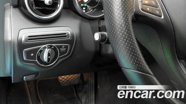 Mercedes-Benz C-Class (W205) C220 d Avantgarde 2016 — фото 19