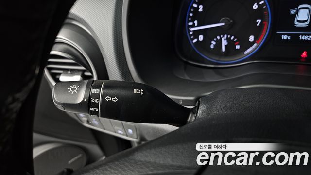 Hyundai Kona 1.6 Turbo 2WD Modern pop 2019 — фото 32