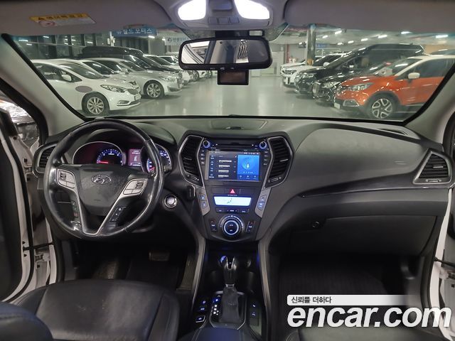 Hyundai Santa Fe (DM) Diesel(e-VGT) 2.0 2WD Premium 2013 — фото 7
