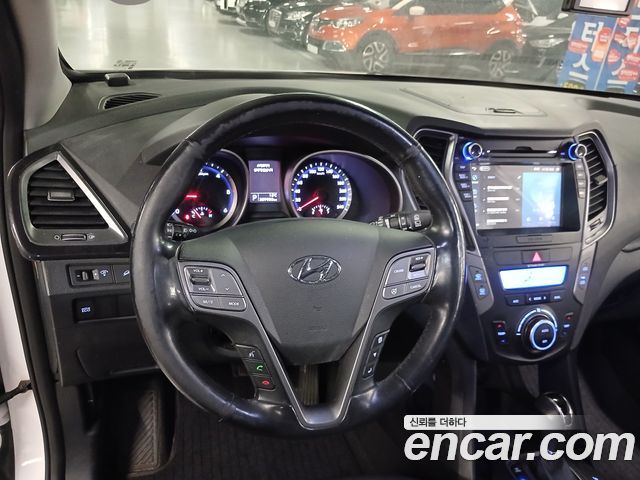 Hyundai Santa Fe (DM) Diesel(e-VGT) 2.0 2WD Premium 2013 — фото 20