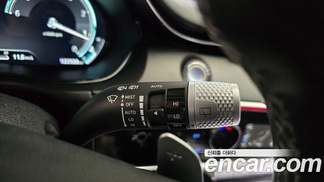 Genesis GV70 2.2 Diesel AWD 2022 — фото 19
