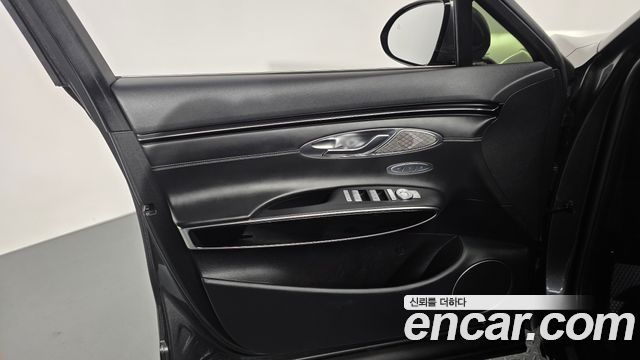 Genesis GV70 2.2 Diesel AWD 2022 — фото 24