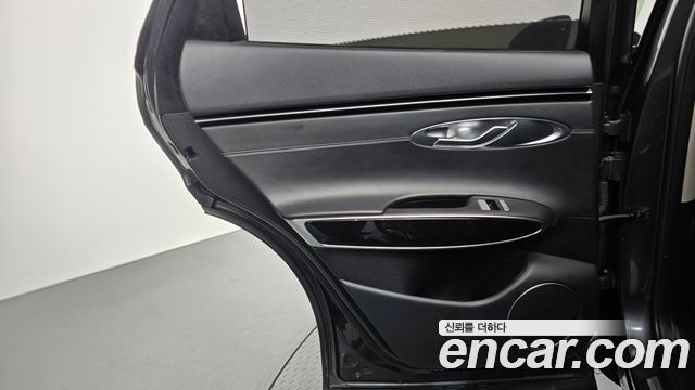 Genesis GV70 2.2 Diesel AWD 2022 — фото 25