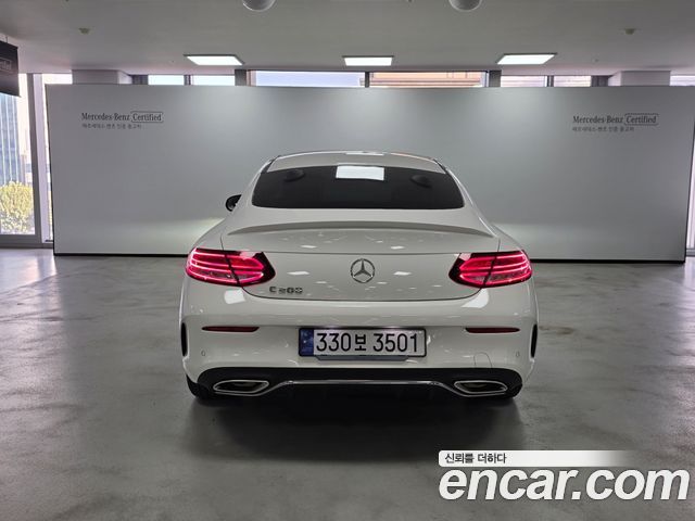 Mercedes-Benz C-Class (W205) C200 Coupe 2023 — фото 4