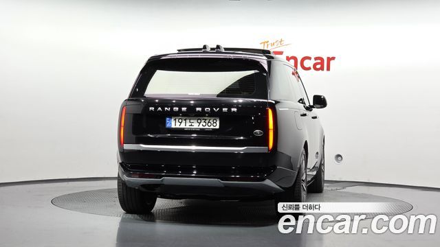 Land Rover Range Rover (V) D350 Autobiography Long Wheel Base 2023 — фото 4