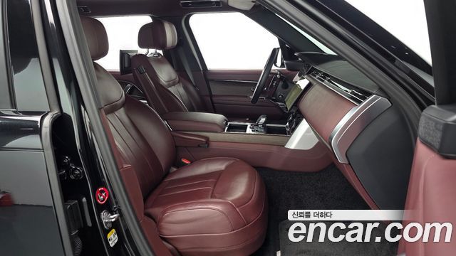Land Rover Range Rover (V) D350 Autobiography Long Wheel Base 2023 — фото 11