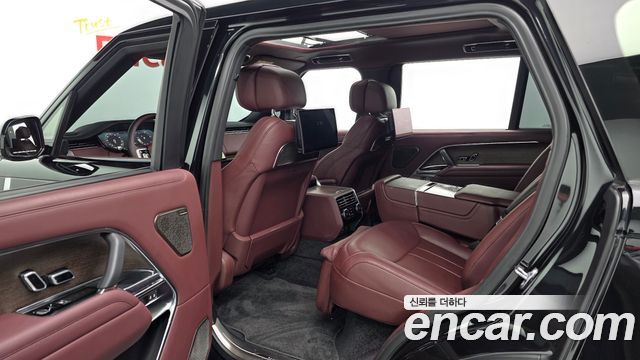 Land Rover Range Rover (V) D350 Autobiography Long Wheel Base 2023 — фото 26