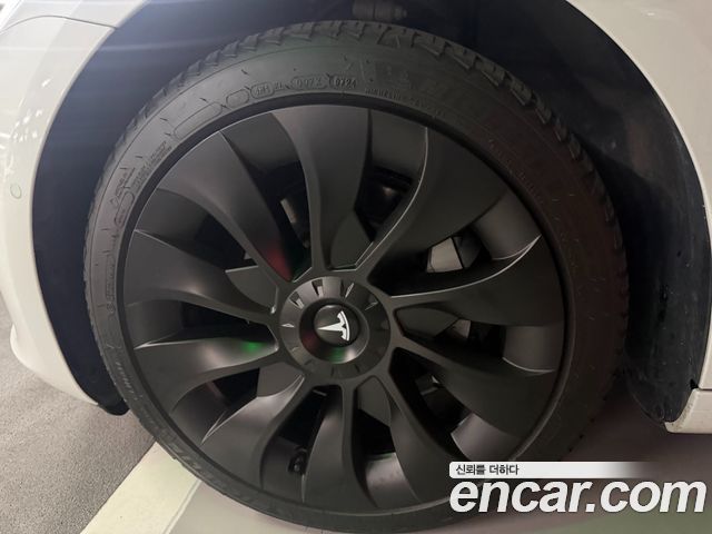 Tesla Model 3 Long Range AWD 2020 — фото 16