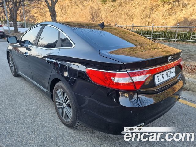 Hyundai Grandeur (HG) HG240 Modern 2014 — фото 2