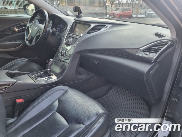 Hyundai Grandeur (HG) HG240 Modern 2014 — фото 16