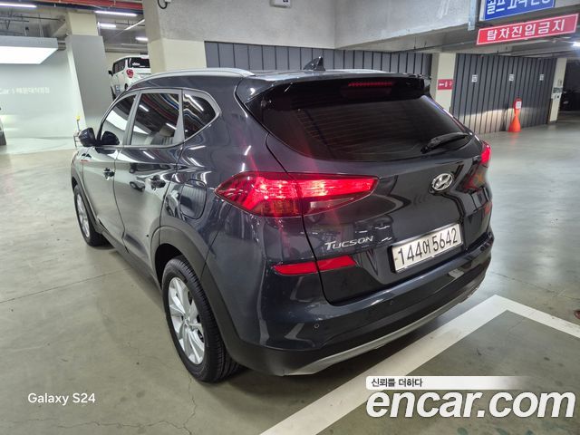 Hyundai Tucson Diesel 2.0 2WD Modern 2020 — фото 4