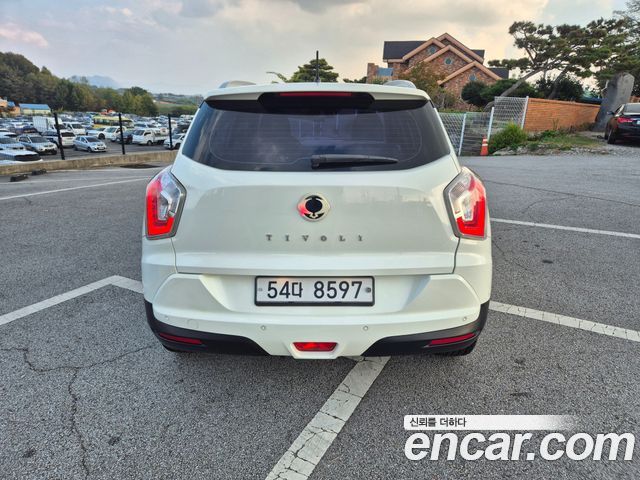 KG Mobility (SsangYong) Tivoli VX 2WD 2017 — фото 2