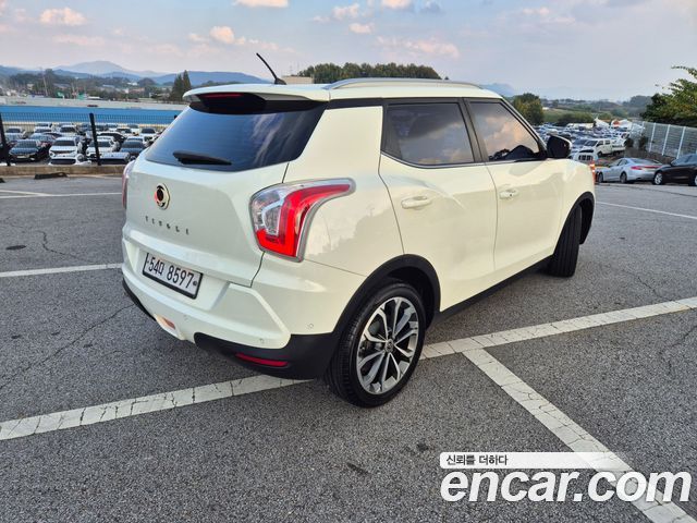 KG Mobility (SsangYong) Tivoli VX 2WD 2017 — фото 4