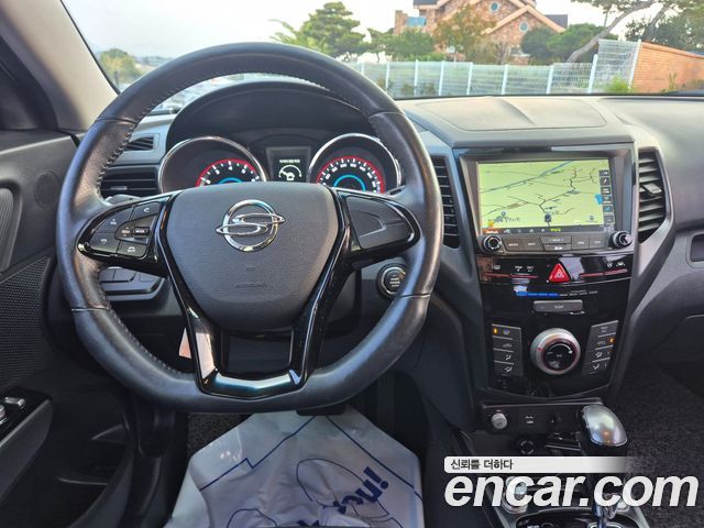 KG Mobility (SsangYong) Tivoli VX 2WD 2017 — фото 10