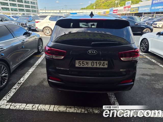 Kia Sorento Diesel 2.0 2WD Prestige 2016 — фото 4