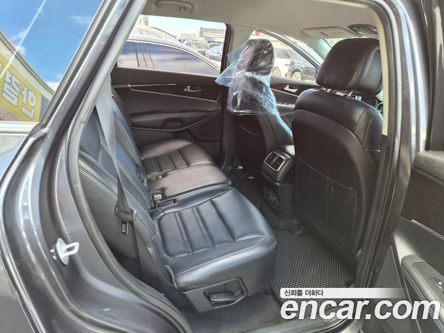 Kia Sorento Diesel 2.0 2WD Prestige 2016 — фото 12