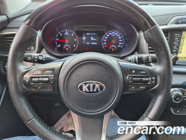 Kia Sorento Diesel 2.0 2WD Prestige 2016 — фото 16
