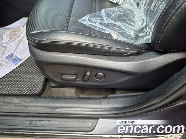 Kia Sorento Diesel 2.0 2WD Prestige 2016 — фото 17
