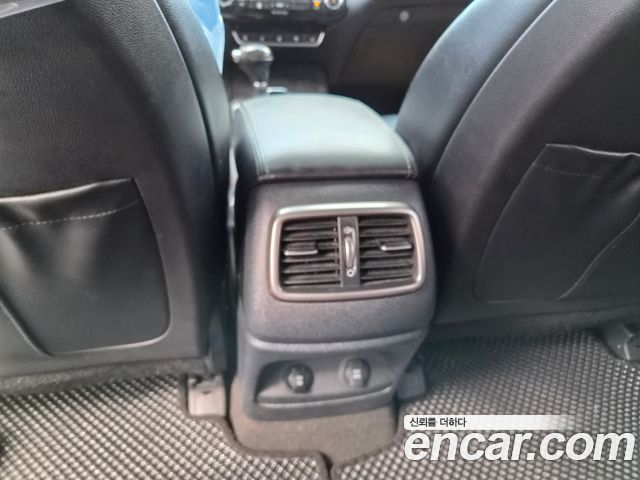 Kia Sorento Diesel 2.0 2WD Prestige 2016 — фото 19