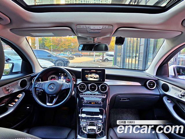 Mercedes-Benz GLC-Class (X253) GLC220 d 4MATIC Coupe 2018 — фото 16