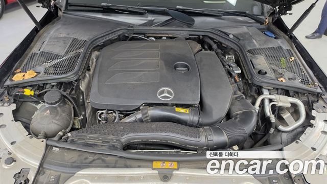 Mercedes-Benz C-Class (W205) C200 Coupe 2022 — фото 6