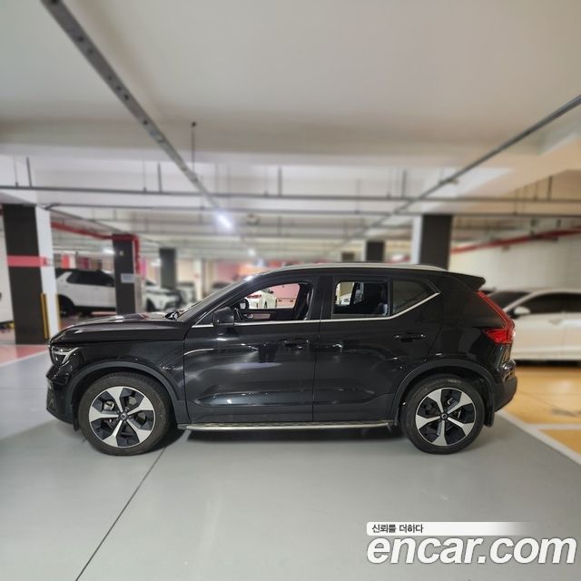 Volvo XC40 B4 Ultimate Bright