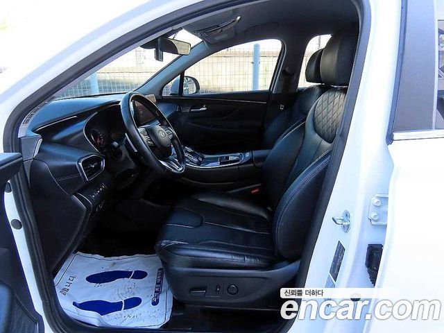 Hyundai Santa Fe Gasoline 2.5T 2WD Prestige 2021 — фото 5