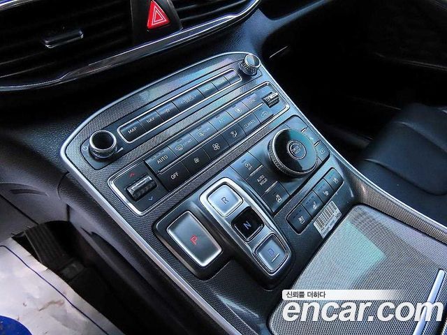 Hyundai Santa Fe Gasoline 2.5T 2WD Prestige 2021 — фото 10