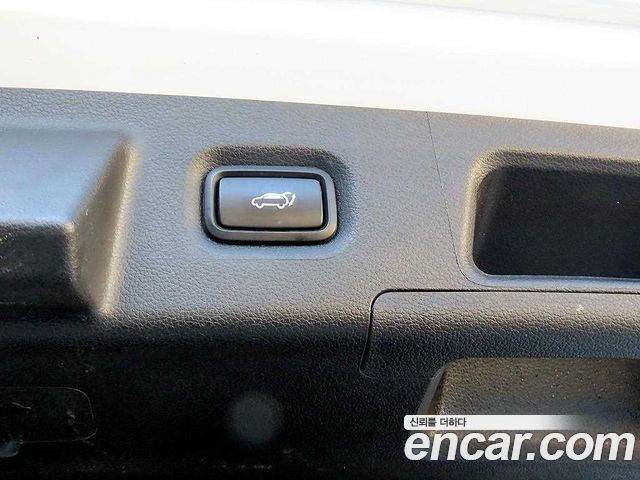 Hyundai Santa Fe Gasoline 2.5T 2WD Prestige 2021 — фото 20