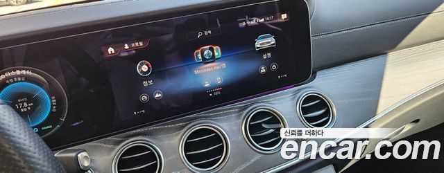 Mercedes-Benz E-Class (W213) E350 4MATIC AMG Line 2022 — фото 16