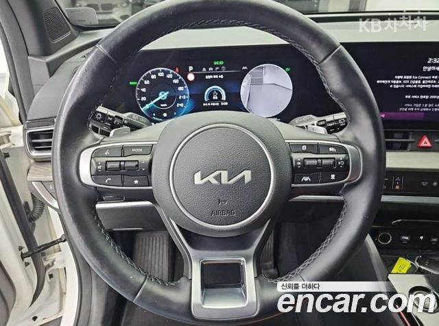 Kia Sportage Hybrid (V) Signature Gravity 2WD 2022 — фото 9