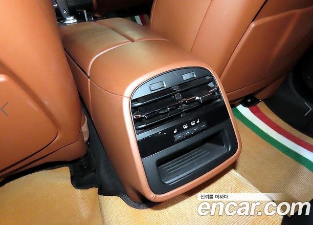 Maserati Quattroporte S Q4 3.0 V6 Granlusso 2019 — фото 19